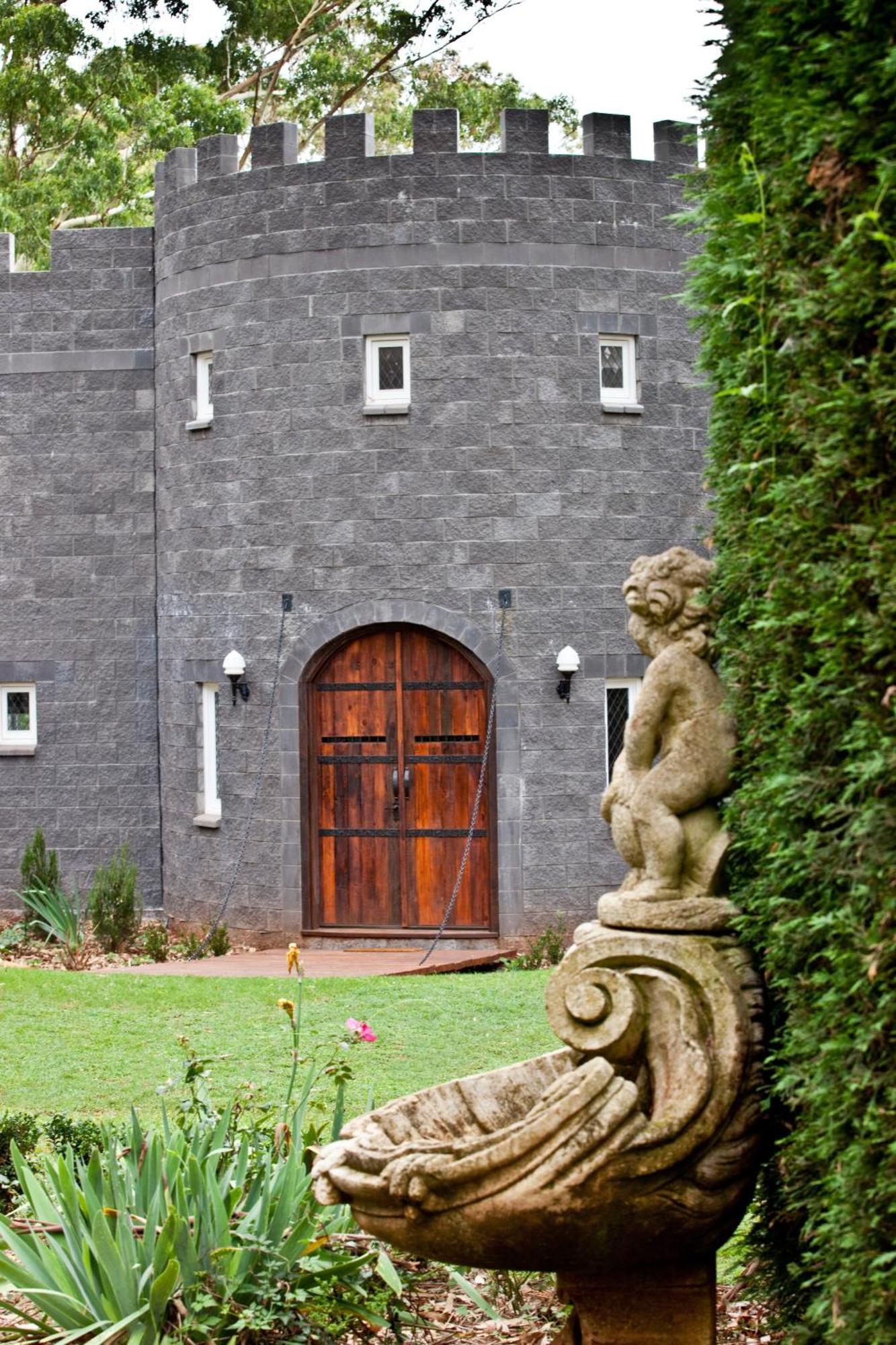 Hotel The Castle On Tamborine Mount Tamborine Exterior foto